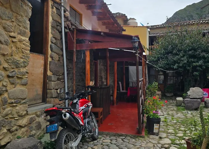 Hotel Apu Ayacco *